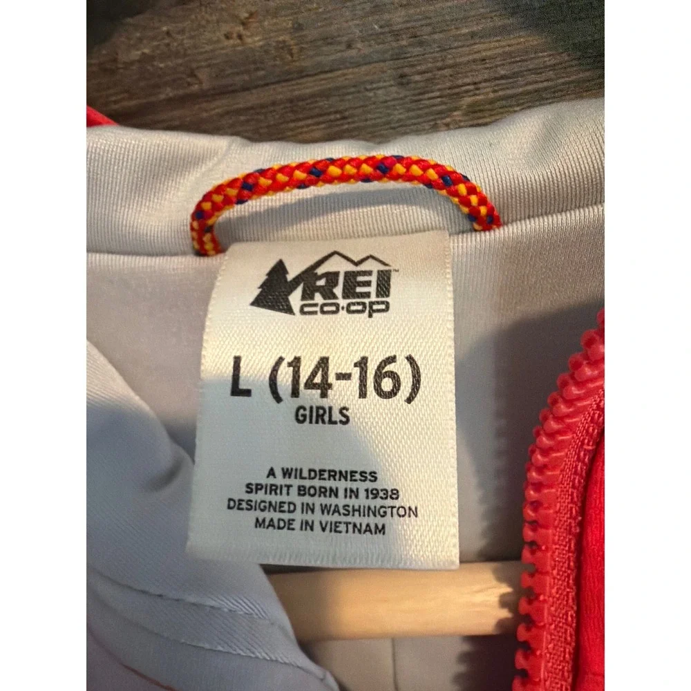 REI Co-op Girls Red Hooded Windbreaker Jacket Mountain Print‎ Size L 14-16